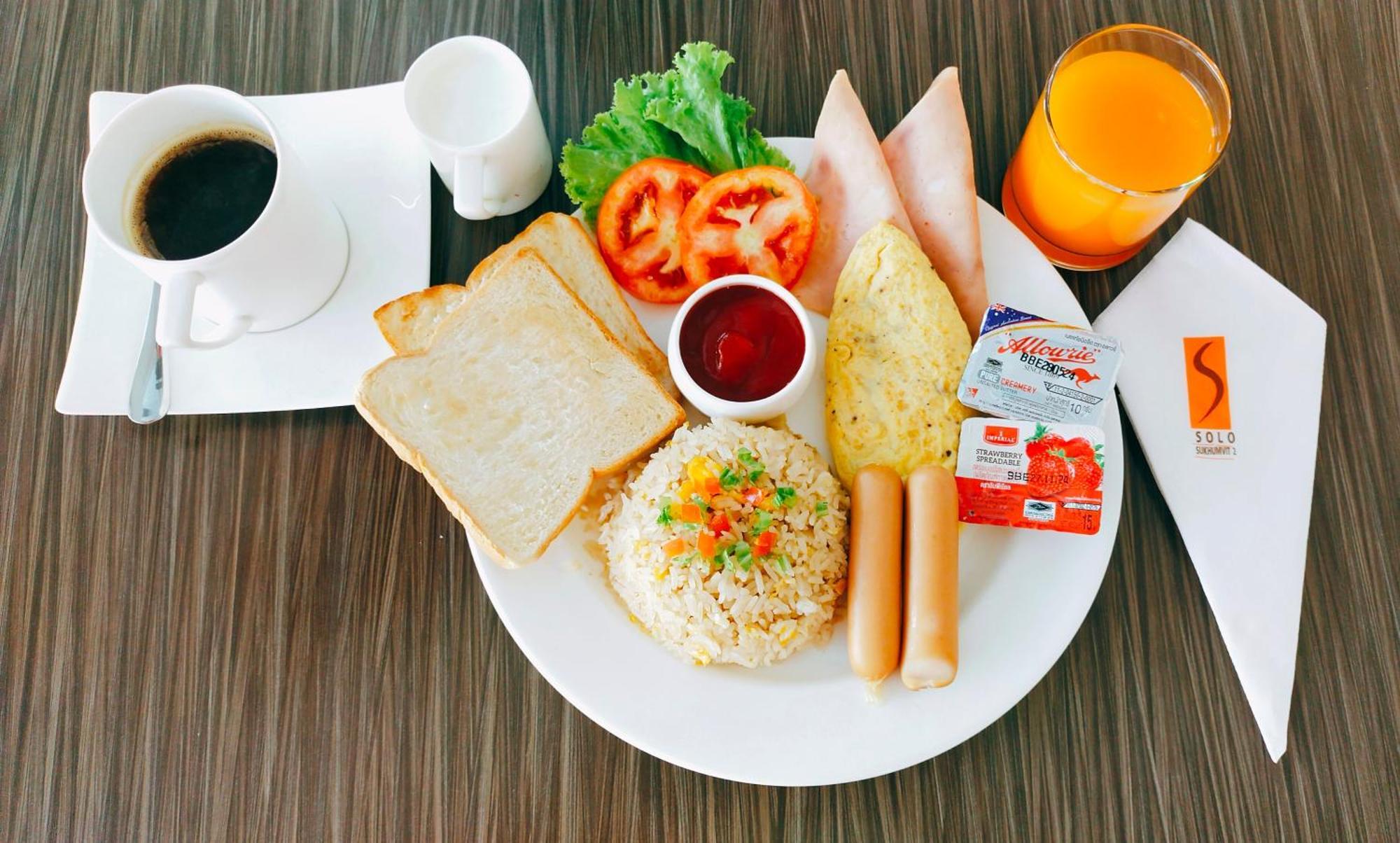 Hotel Solo, Sukhumvit 2, Bangkok - Sha Extra Plus Екстериор снимка