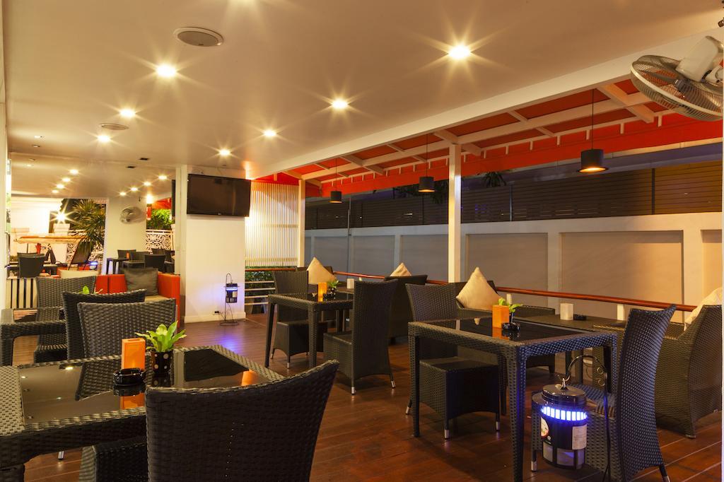 Hotel Solo, Sukhumvit 2, Bangkok - Sha Extra Plus Екстериор снимка