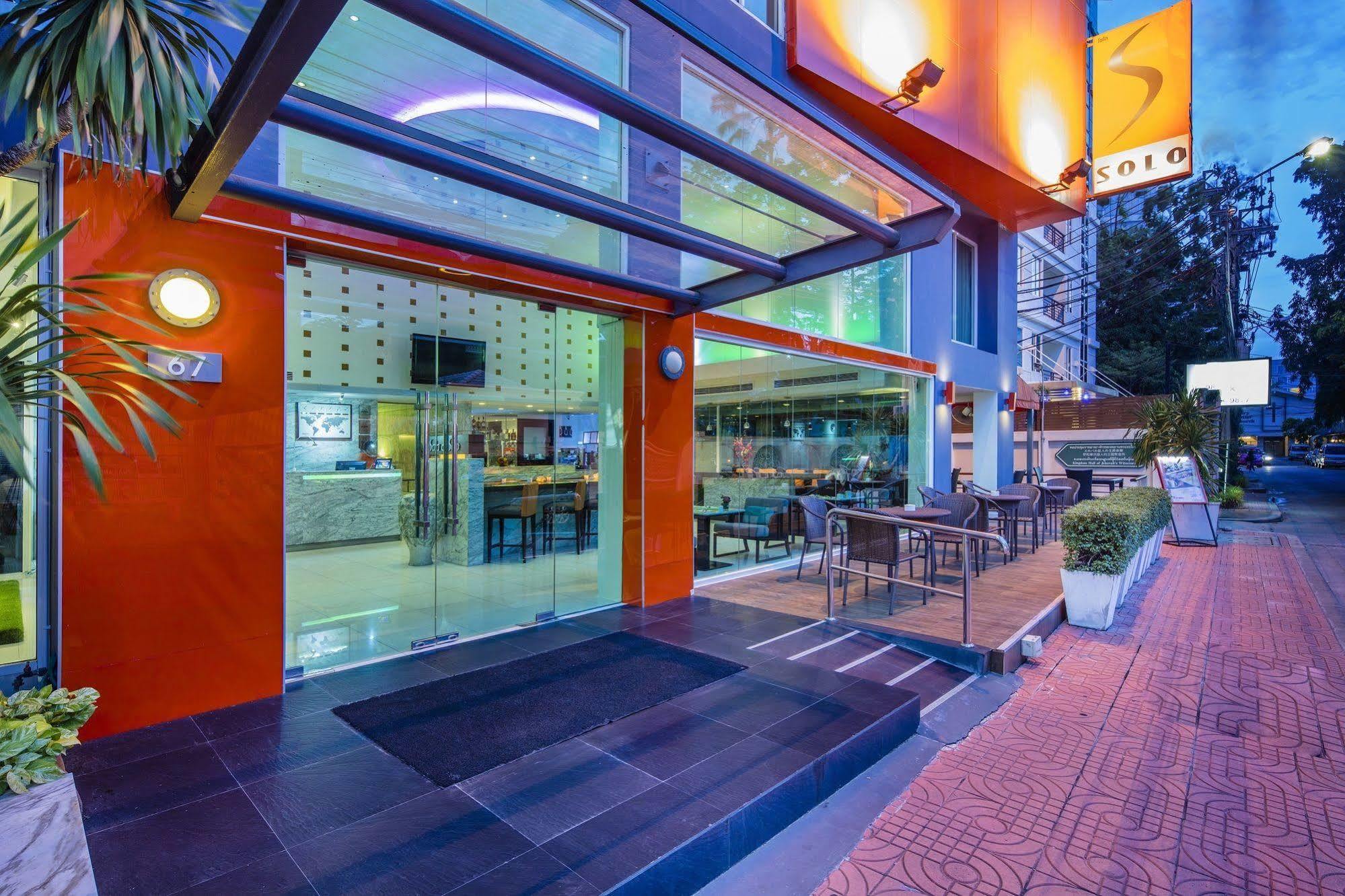 Hotel Solo, Sukhumvit 2, Bangkok - Sha Extra Plus Екстериор снимка